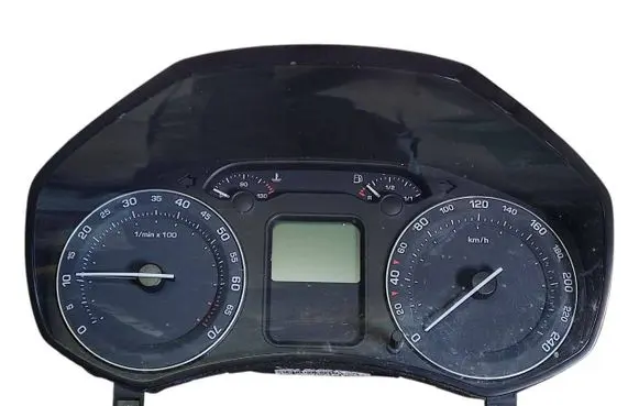 Skoda Octavia Mk2 (1Z) Speedometer (instrument cluster) 1Z0920812F V0005000