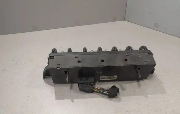 Mini One - Cooper R50 - 53 A set of switches 6917985 37057B