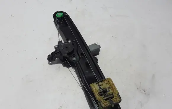 Ford Ranger Rear window lifting mechanism without motor 5341360