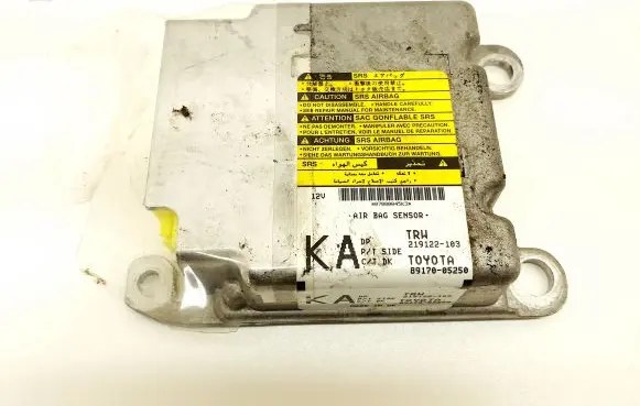 Toyota Avensis T270 Airbag control unit/module 8917005250 219122103
