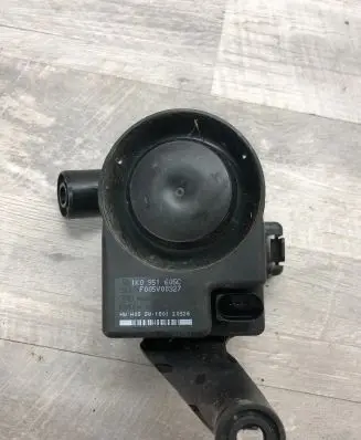 Audi A6 S6 C7 4G Alarm system siren 1K0951605C F005V00327