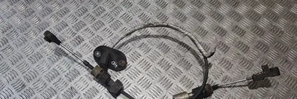 Volvo S80 Gear shift cable linkage