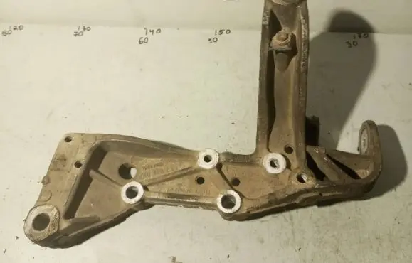 Skoda Octavia Mk2 (1Z) Front lower control arm/wishbone 1K0199295F