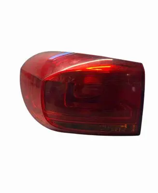 Volkswagen Tiguan Rear/tail lights 5N0945311D