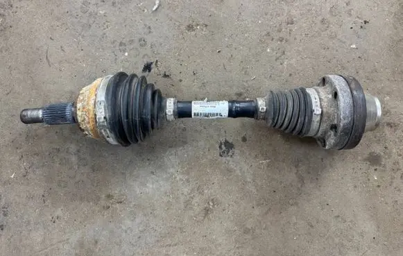 Audi Q7 4L Front driveshaft 7L0407271E