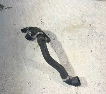 Volvo XC90 Engine coolant pipe/hose 31338292