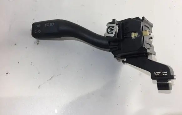 Audi A3 S3 8P Indicator stalk 8P0953513A