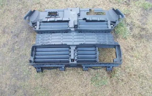 Ford Edge II Intercooler air guide/duct channel 