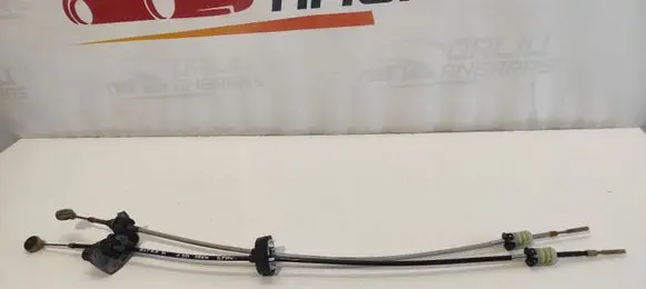 Gear shift cable linkage