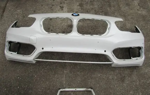 BMW 1 F20 F21 Front bumper 7371740