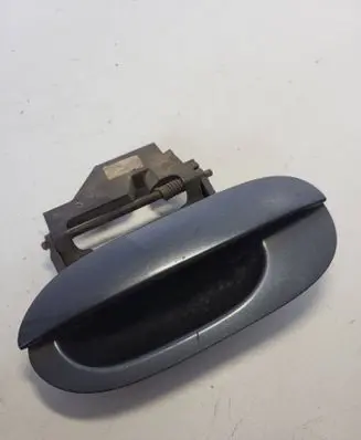BMW 5 E39 Rear door check strap stopper 5122824566