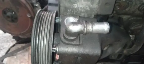 Saab 9-3 Ver2 Power steering pump 90502550
