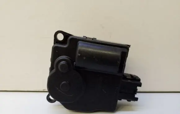 Chrysler Pacifica Air flap motor/actuator 545250008 FV198002
