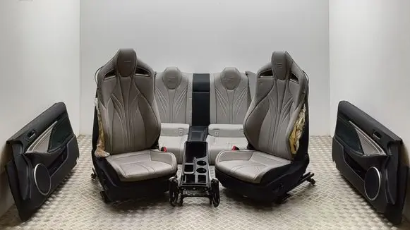 Lexus RC Interior set 7101424090 7101324140