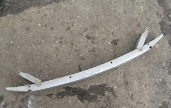 Toyota Verso Front bumper cross member