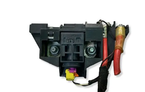 Audi A6 Allroad C6 Battery relay fuse 4F0915519