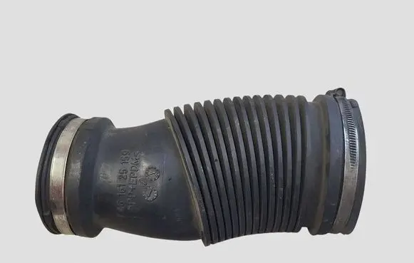 Volvo V70 Air intake hose/pipe 4616125159