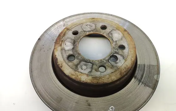 BMW 5 E60 E61 Rear brake disc