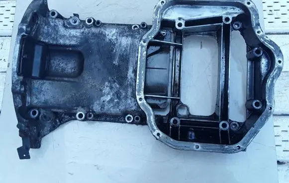 Nissan Primera Oil sump