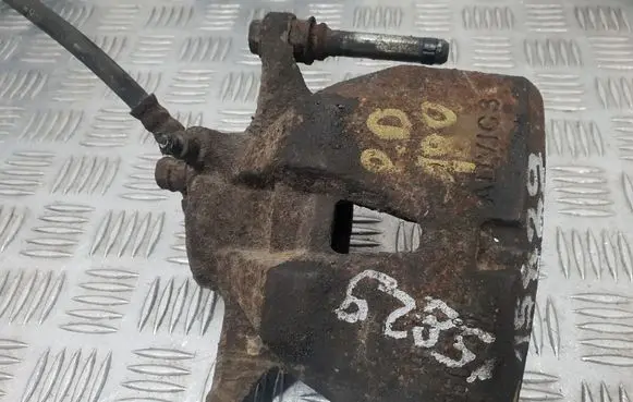 Lexus IS 220D-250-350 Front brake caliper