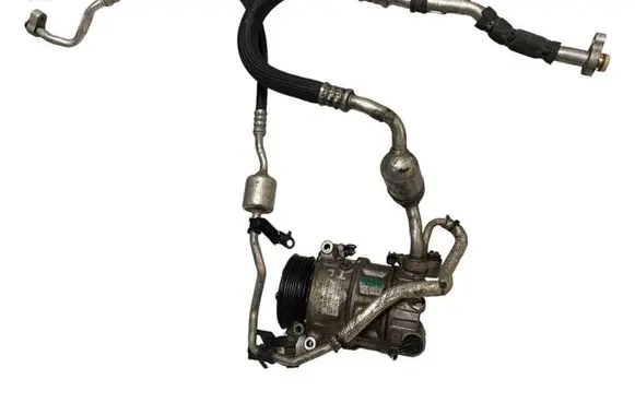 Land Rover Discovery 4 - LR4 Air conditioning (A/C) compressor (pump) 9X2319D629DB