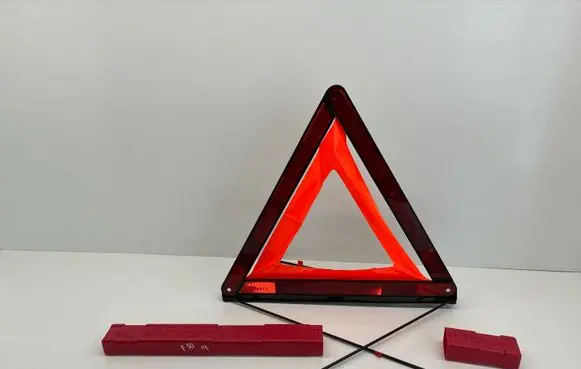 BMW 3 F30 F35 F31 Emergency warning sign 27R034006