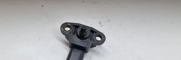 Mercedes-Benz E W211 Air pressure sensor A0051535028