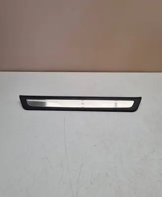 Hyundai Santa Fe Side skirt front trim 858842W500