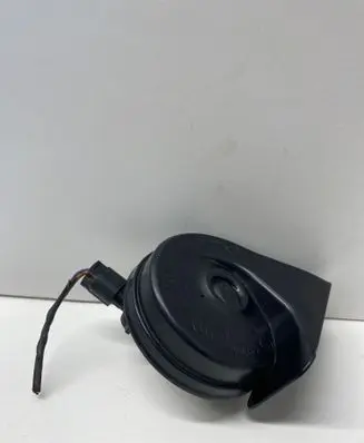 BMW 3 E90 E91 Horn signal 7159421 0321C13