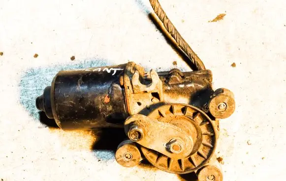 Mitsubishi Galant Wiper motor 1592001920
