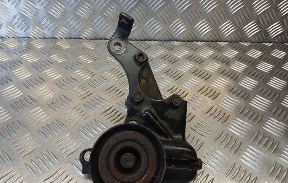Toyota Avensis T250 Alternator belt tensioner 