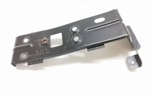Jaguar I-Pace EGR valve cooler bracket J9D319F658AC