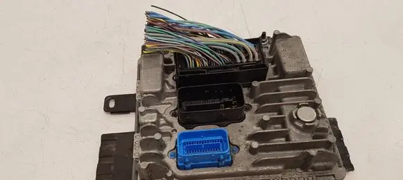 Opel Mokka X Engine control unit/module ECU 55501366