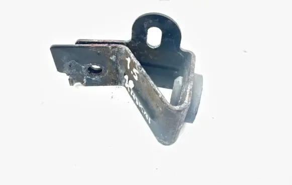 Nissan Qashqai Radiator mount bracket 21542JD20B