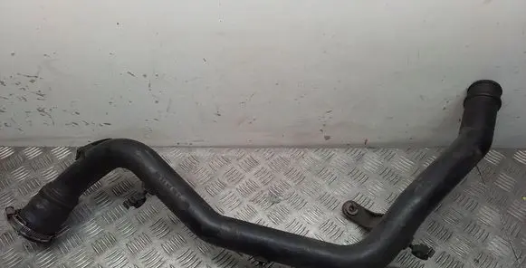 Audi Q7 4L Air intake hose/pipe 7L6145795