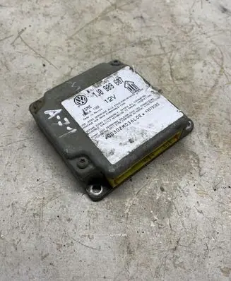 Volkswagen PASSAT B5 Airbag control unit/module 1J0909607
