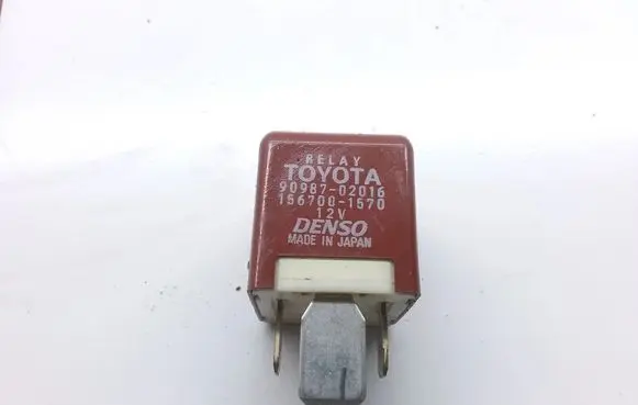 Toyota Avensis Verso Other relay 9098702016 1567001570