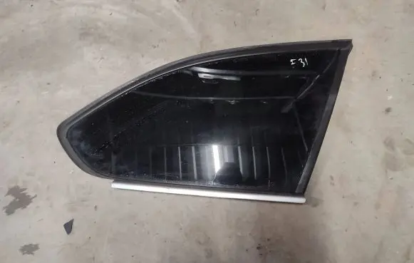 BMW 3 F30 F35 F31 Rear side window 51377286168