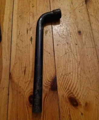 Opel Corsa C Wheel nut wrench 