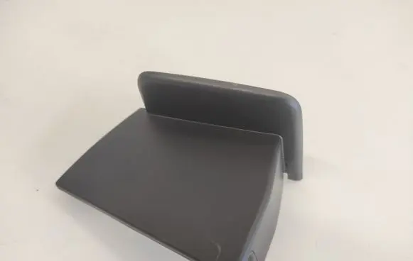 Audi Q7 4M Rear seat rail trim cover 4M0883685E