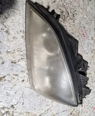 KIA Sorento Headlight/headlamp PPT30