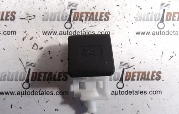 Toyota Avensis T250 Engine bonnet (hood) release handle