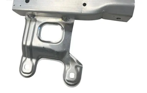 BMW 3 F30 F35 F31 Radiator support slam panel bracket 51051189 2405A