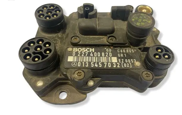 Mercedes-Benz S W140 Ignition amplifier control unit 0135457032