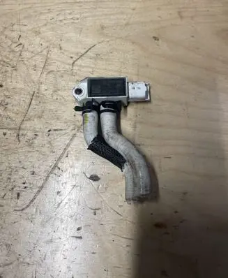 Renault Trafic III (X82) Exhaust gas pressure sensor 227701177R