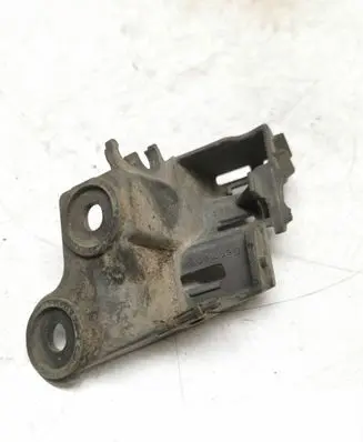 Audi A6 S6 C5 4B Fender mounting bracket 4Z7853237