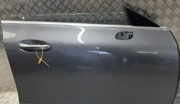 Mercedes-Benz CLS C257 Front door 