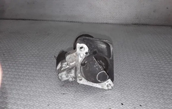 Renault Megane II Starter motor 8200306595 M000T87881