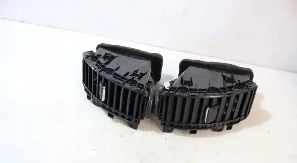 Nissan Note (E11) Dashboard air vent grill cover trim 