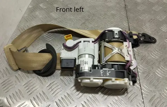 Audi A8 S8 D4 4H Front seatbelt 4H0857705C